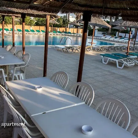 Hotel Elga 2*